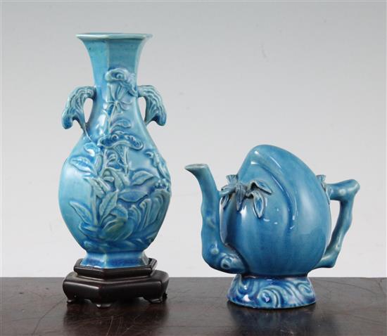 Two Chinese turquoise glazed vessels, 19th century, 9.5cm and 14cm